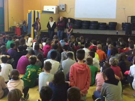 Visita de les tècniques de San Isidro a l'Escola Les Ferreries